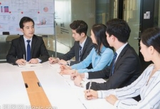 企業(yè)官網(wǎng)開發(fā)與升級已成為企業(yè)不可或缺的戰(zhàn)略選擇